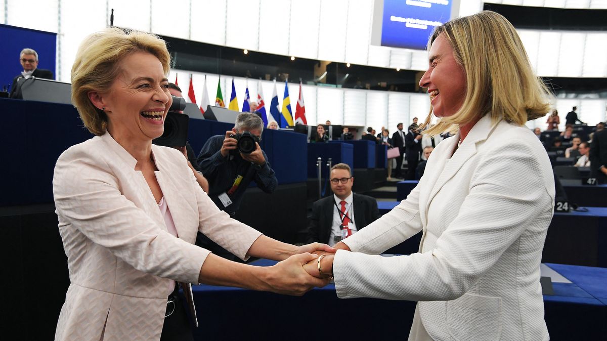 Korupční kauza na vrcholu EU. Může to být šrám i tvrdá rána, soudí analytik